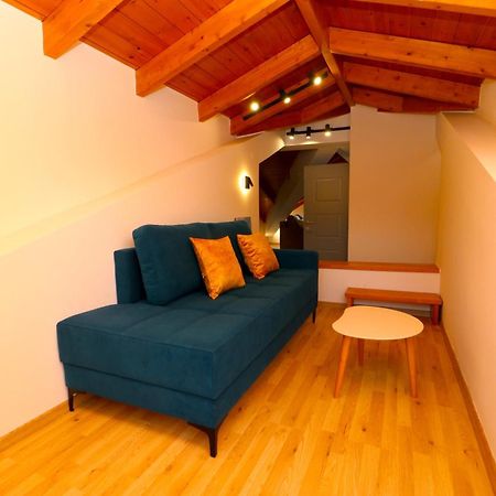 Fegi Rooms Himare Exterior photo