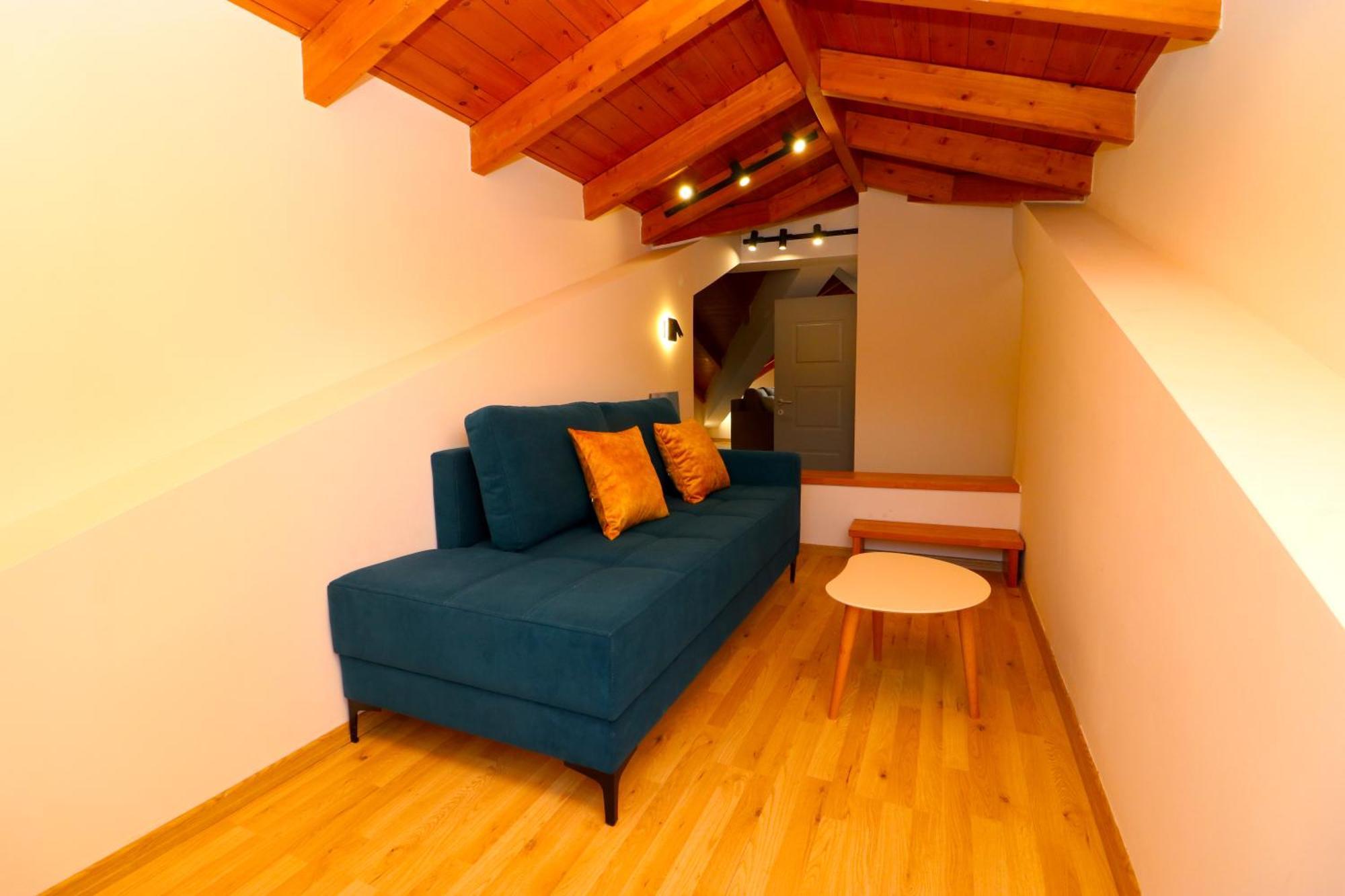 Fegi Rooms Himare Exterior photo