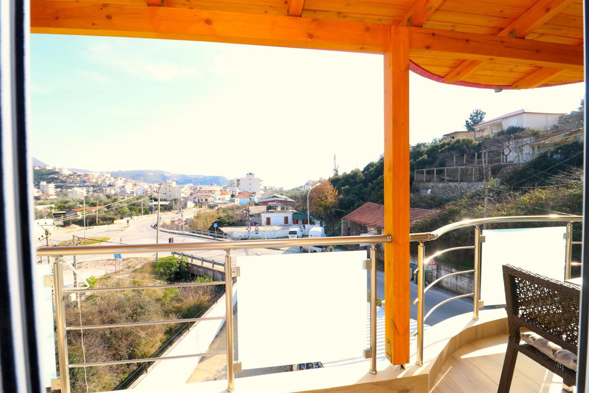 Fegi Rooms Himare Exterior photo